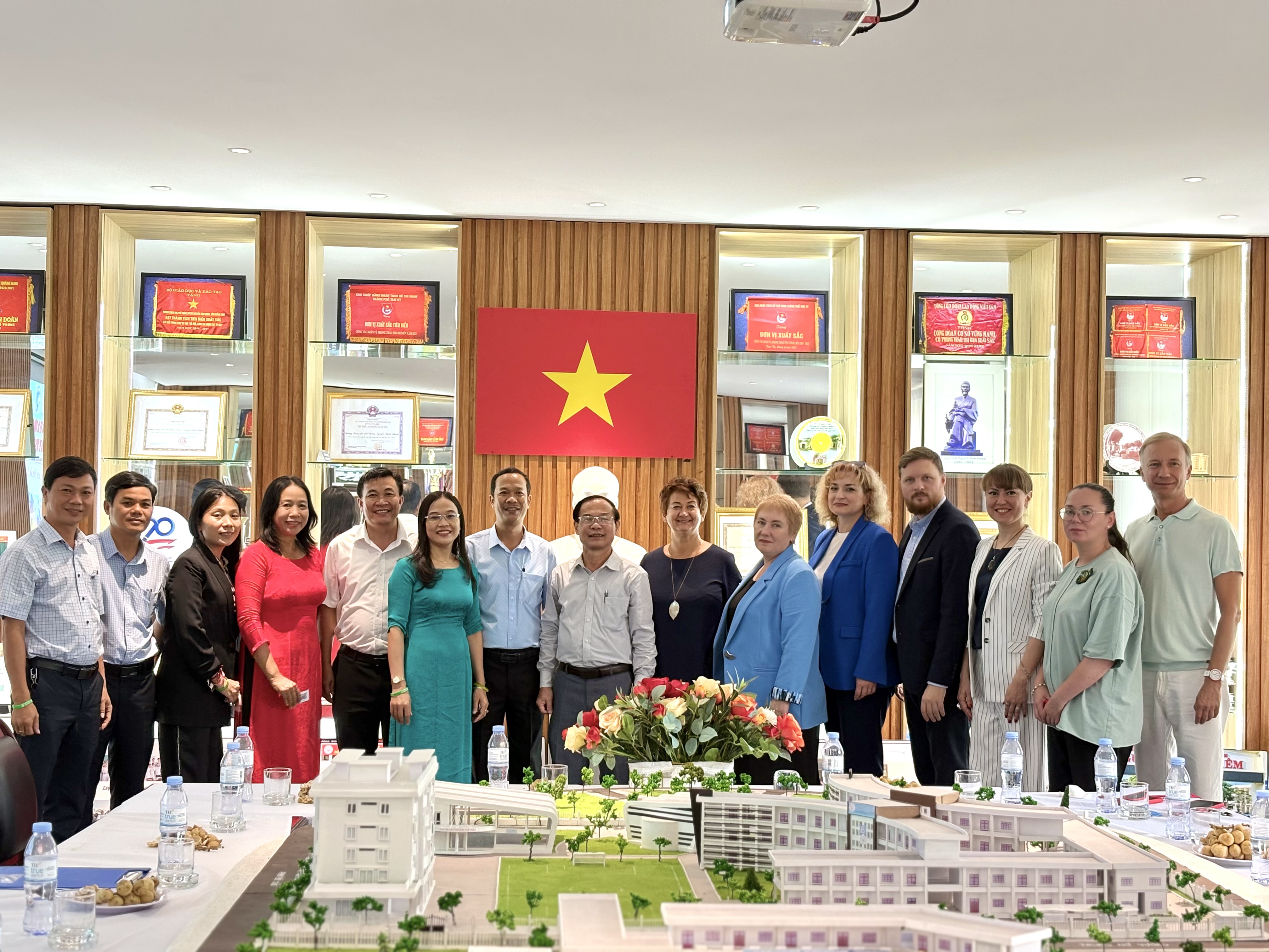 1Медиа файл